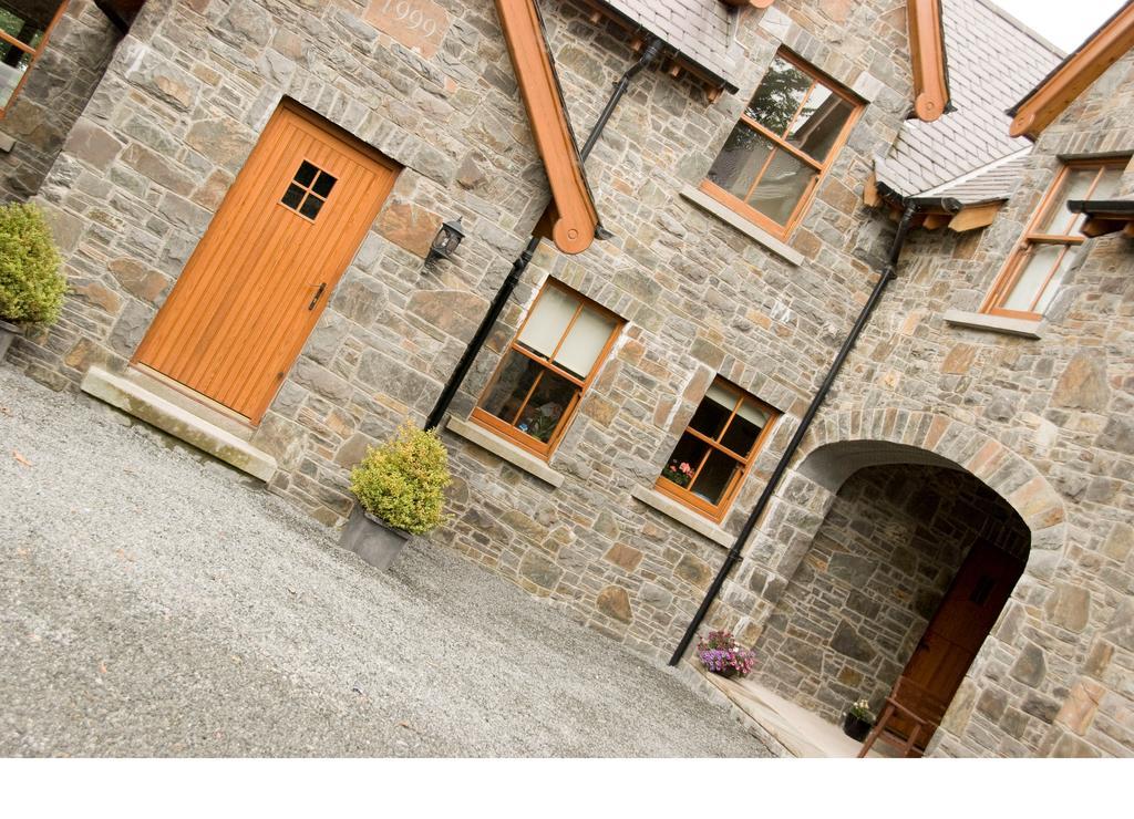 Courtyard Mews Armagh City Экстерьер фото